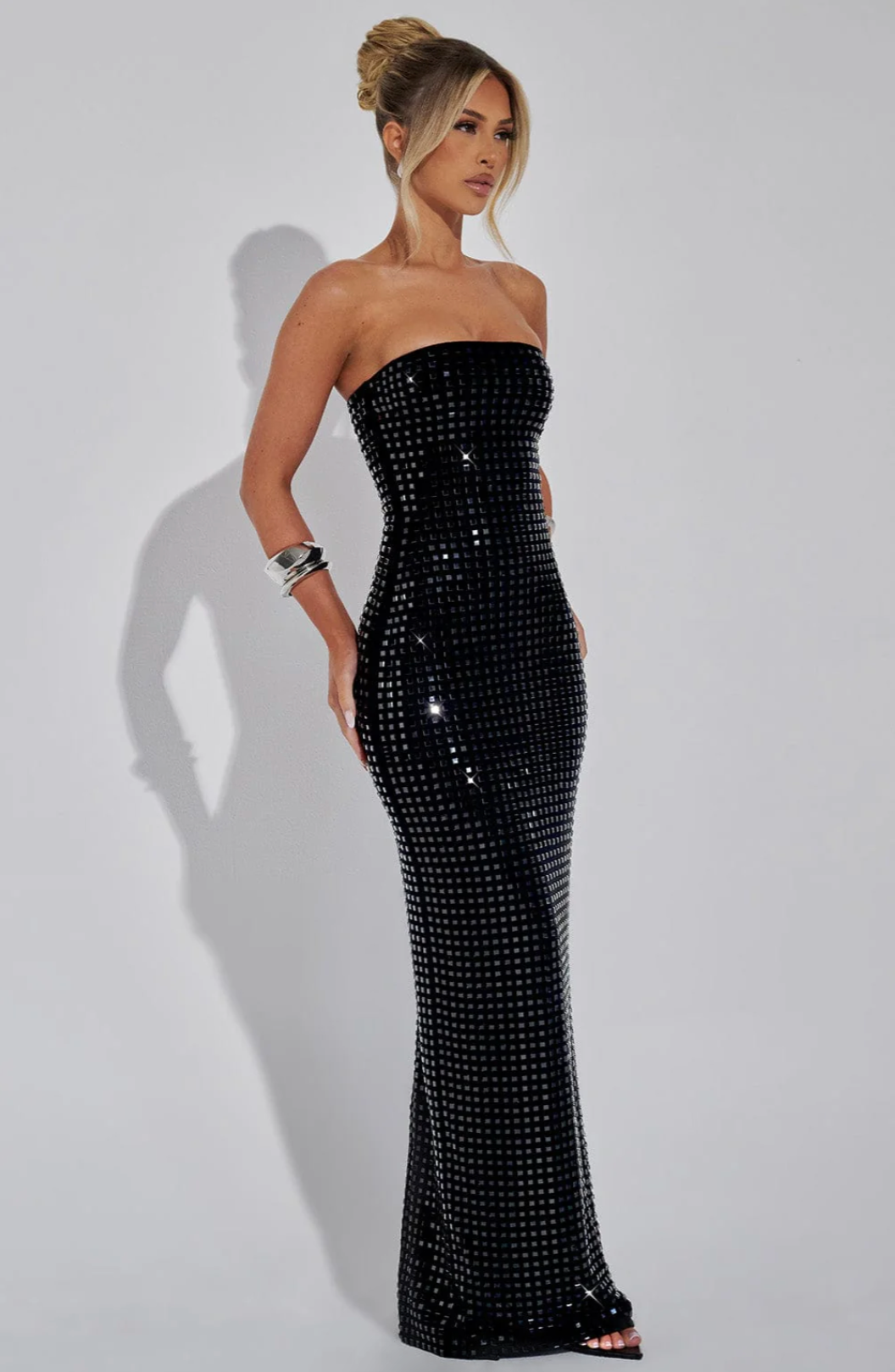 Glam Strapless Rhinestone Gown – Sparkling Maxi Dress for Winter Occasions