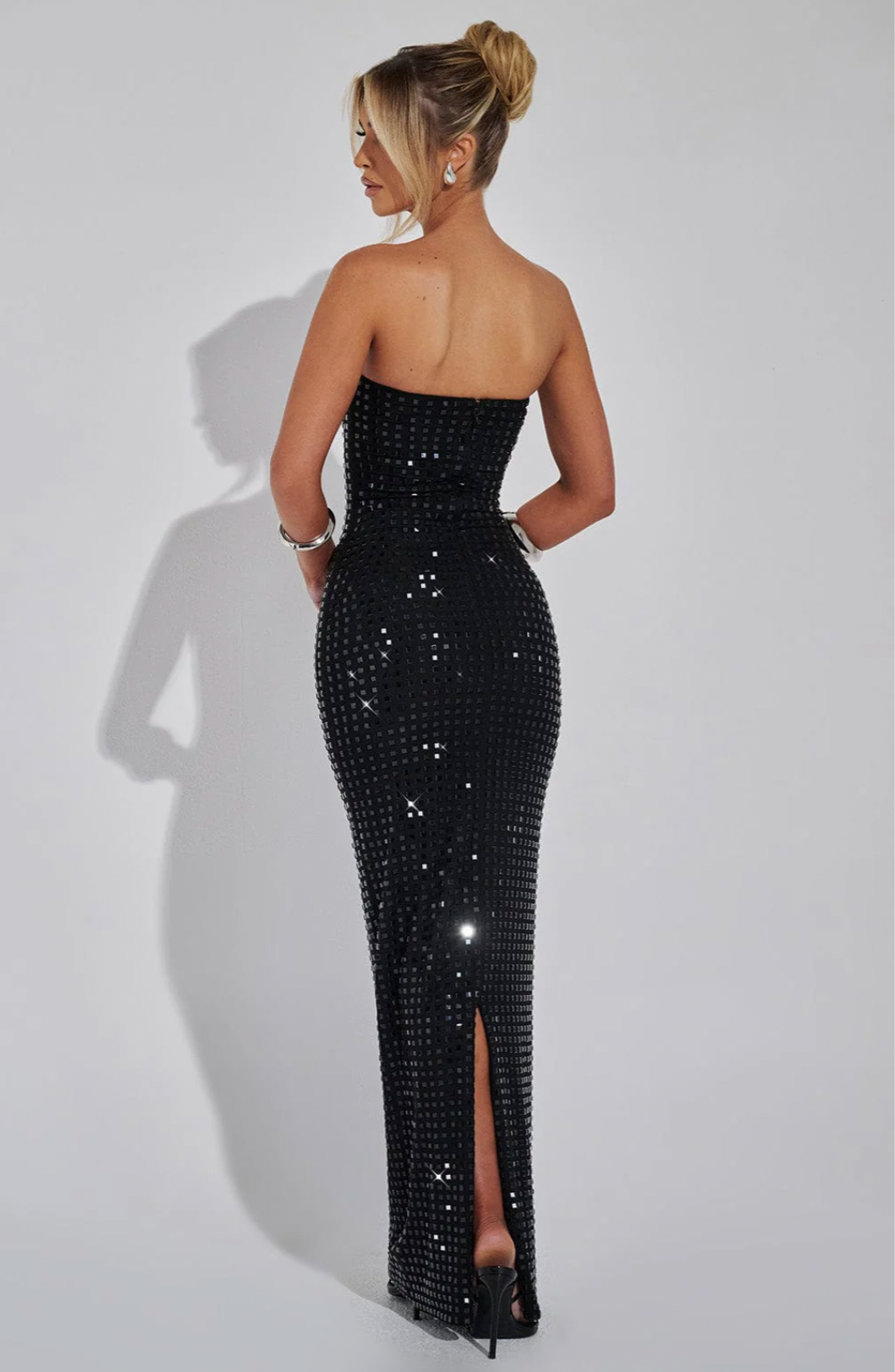 Glam Strapless Rhinestone Gown – Sparkling Maxi Dress for Winter Occasions