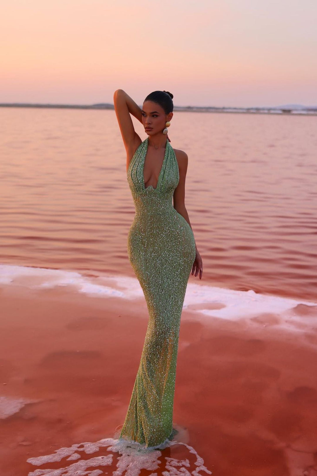 Green Glitter Backless Maxi Dress – Elegant Evening Look