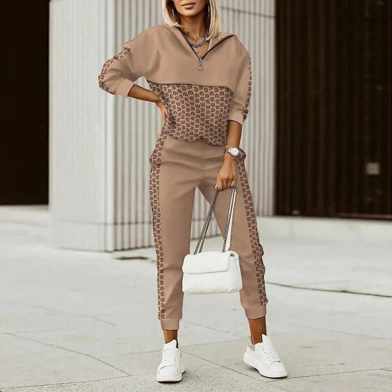 Sarah | Women's Modern Zipper Tracksuit Set