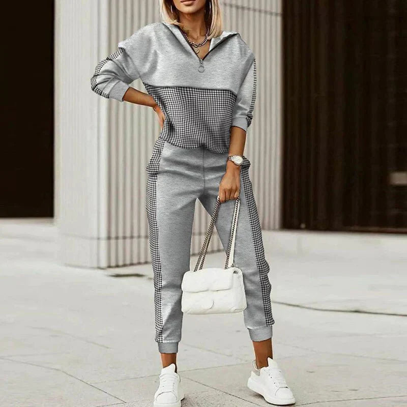 Sarah | Women's Modern Zipper Tracksuit Set