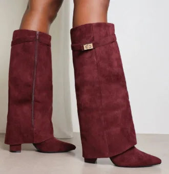Women’s Suede Thigh-High Boots with Gold Buckle – Elegant Heeled Winter Boots
