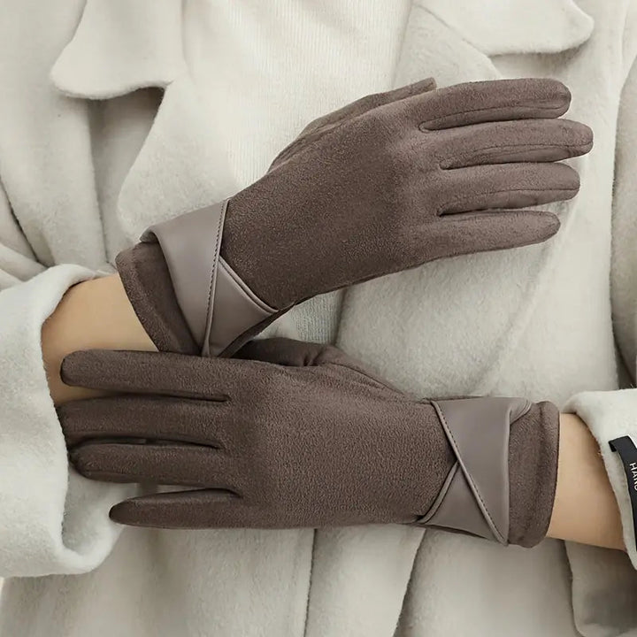 Warm winter gloves for women