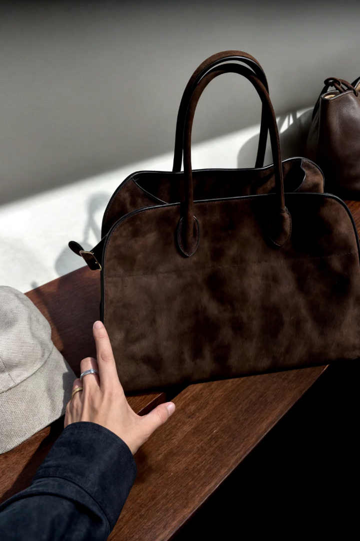 Women’s Classic Handle Bag BB