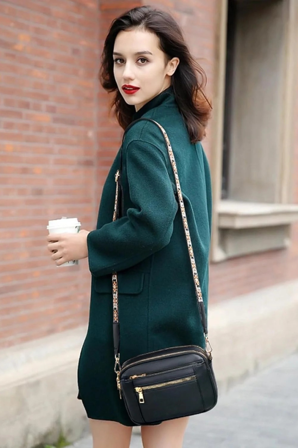 Women’s Leather Shoulder Bag