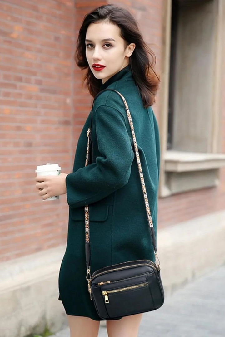 Women’s Leather Shoulder Bag