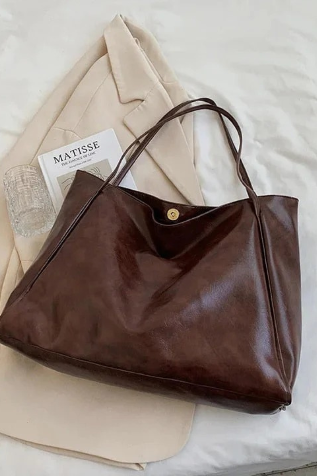 Women's Spacious Retro Shoulder Bag
