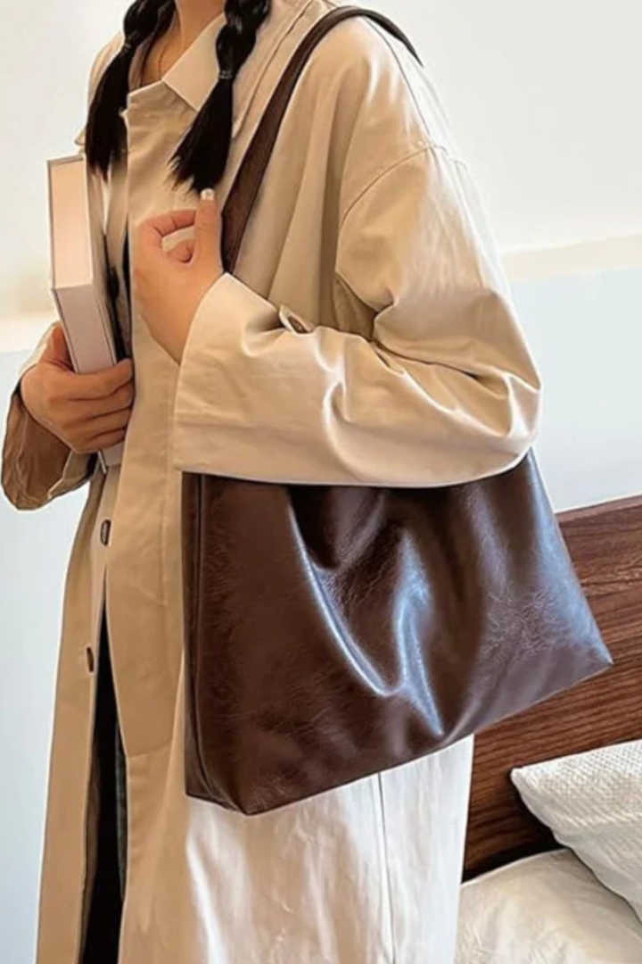 Women’s Structured Shoulder Bag