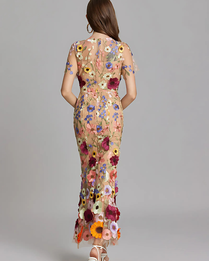 Women's Embroidered Sleeveless Maxi Dress