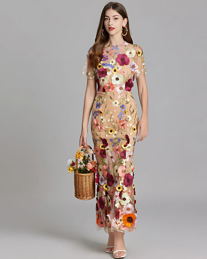 Women's Embroidered Sleeveless Maxi Dress