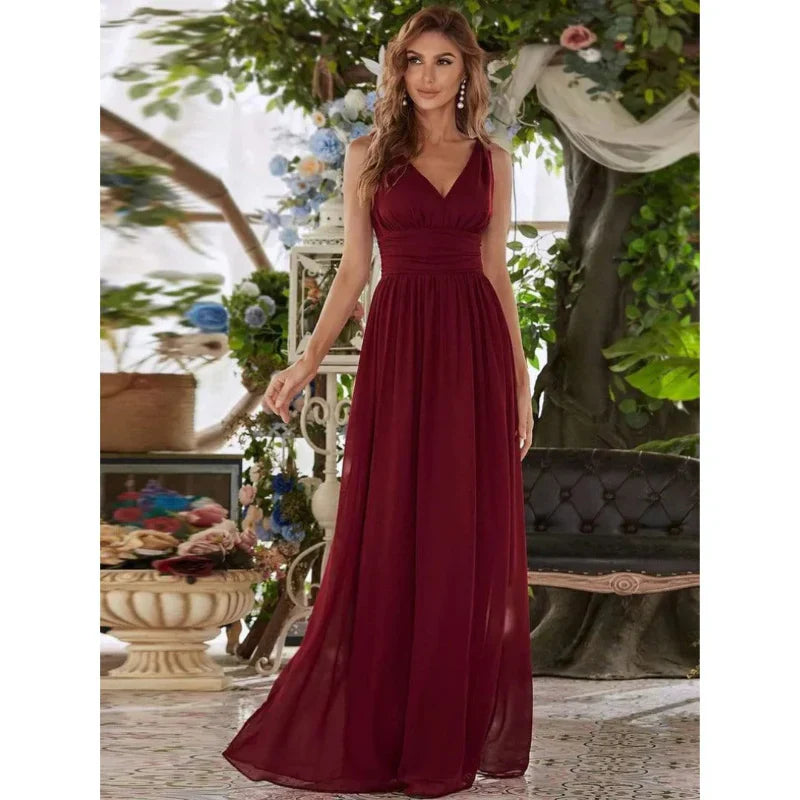 Women's Sleeveless V-Neck Maxi Dress With Elegant Style