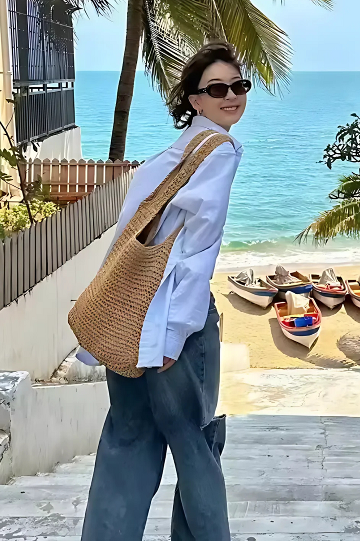 Women's Spacious Straw Beach Tote