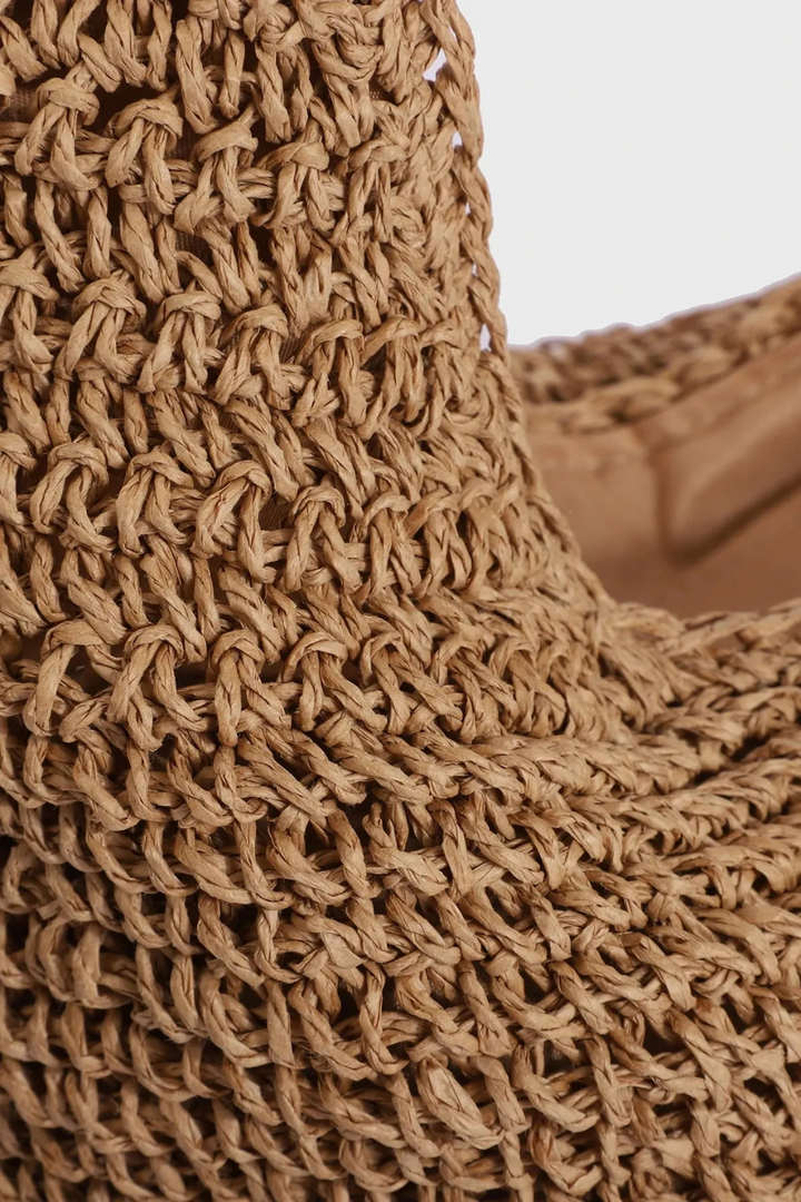 Women's Spacious Straw Beach Tote