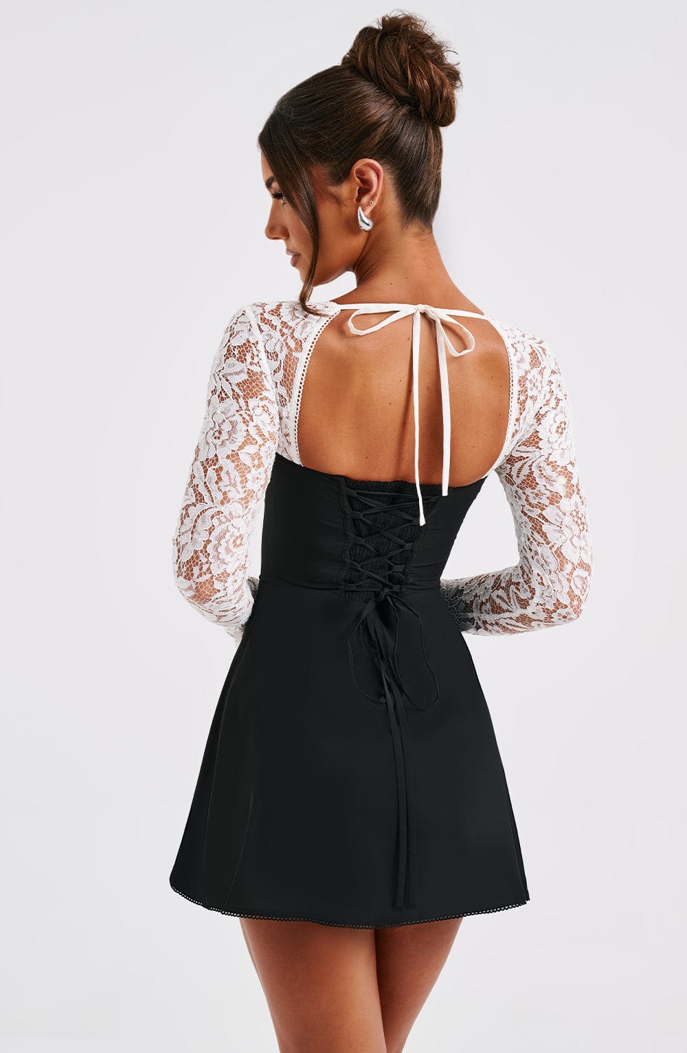 Women's Chic Short Lace Sleeve Dress