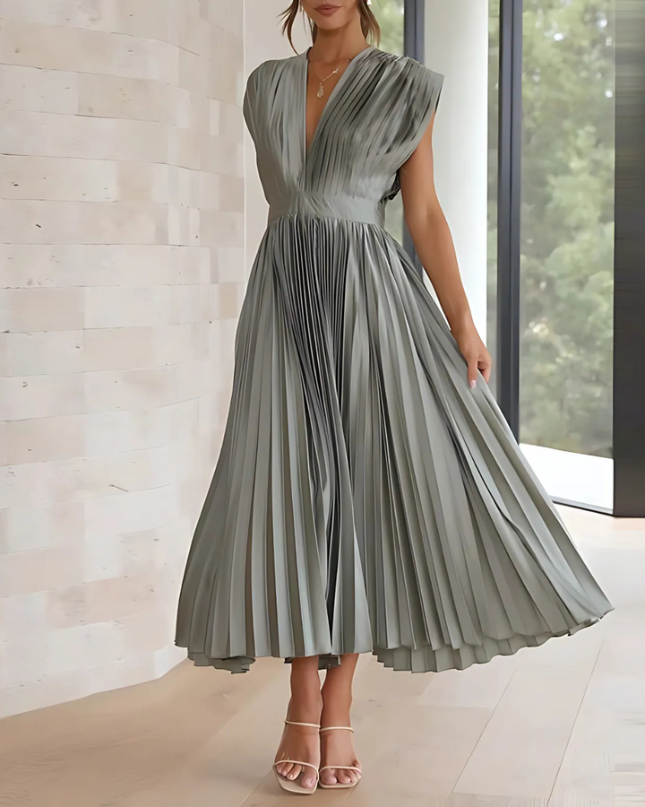 Women's Elegant Pleated Dress With V-Neck