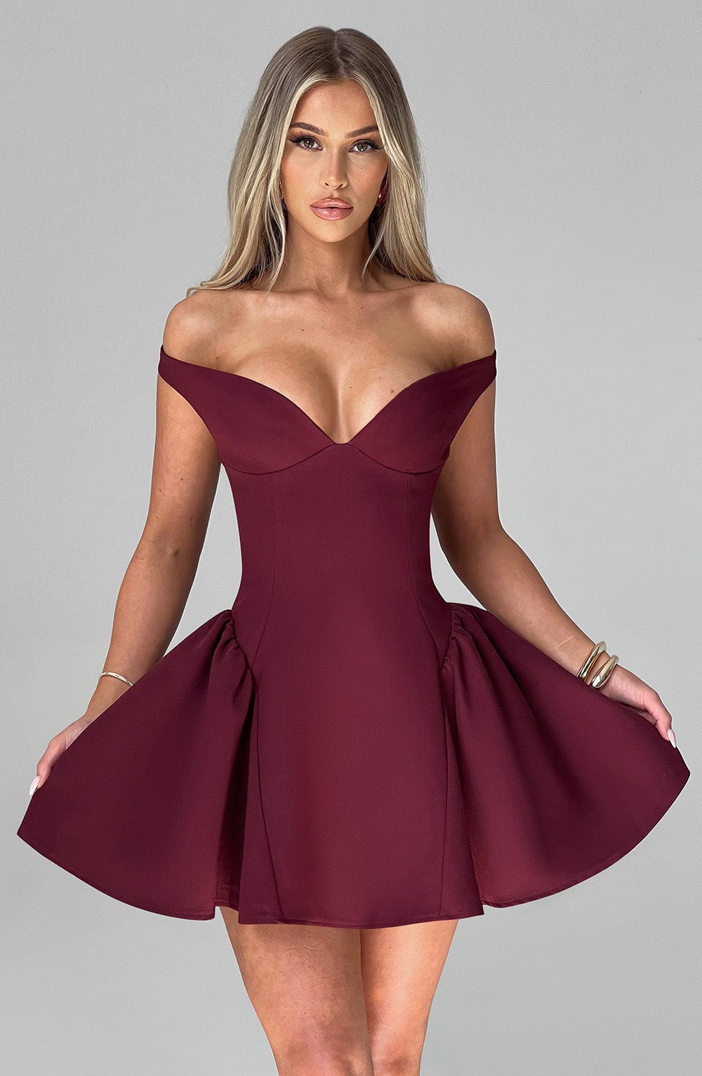Women's Elegant Short Dress With Scarf