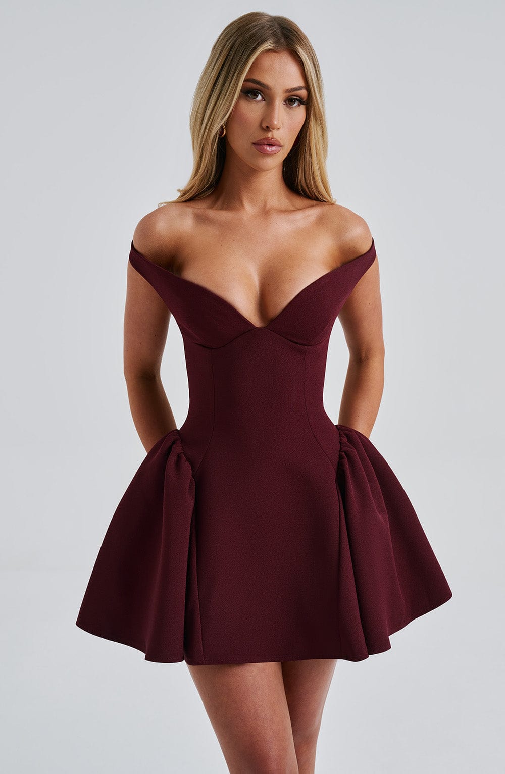 Women's Elegant Short Dress With Scarf