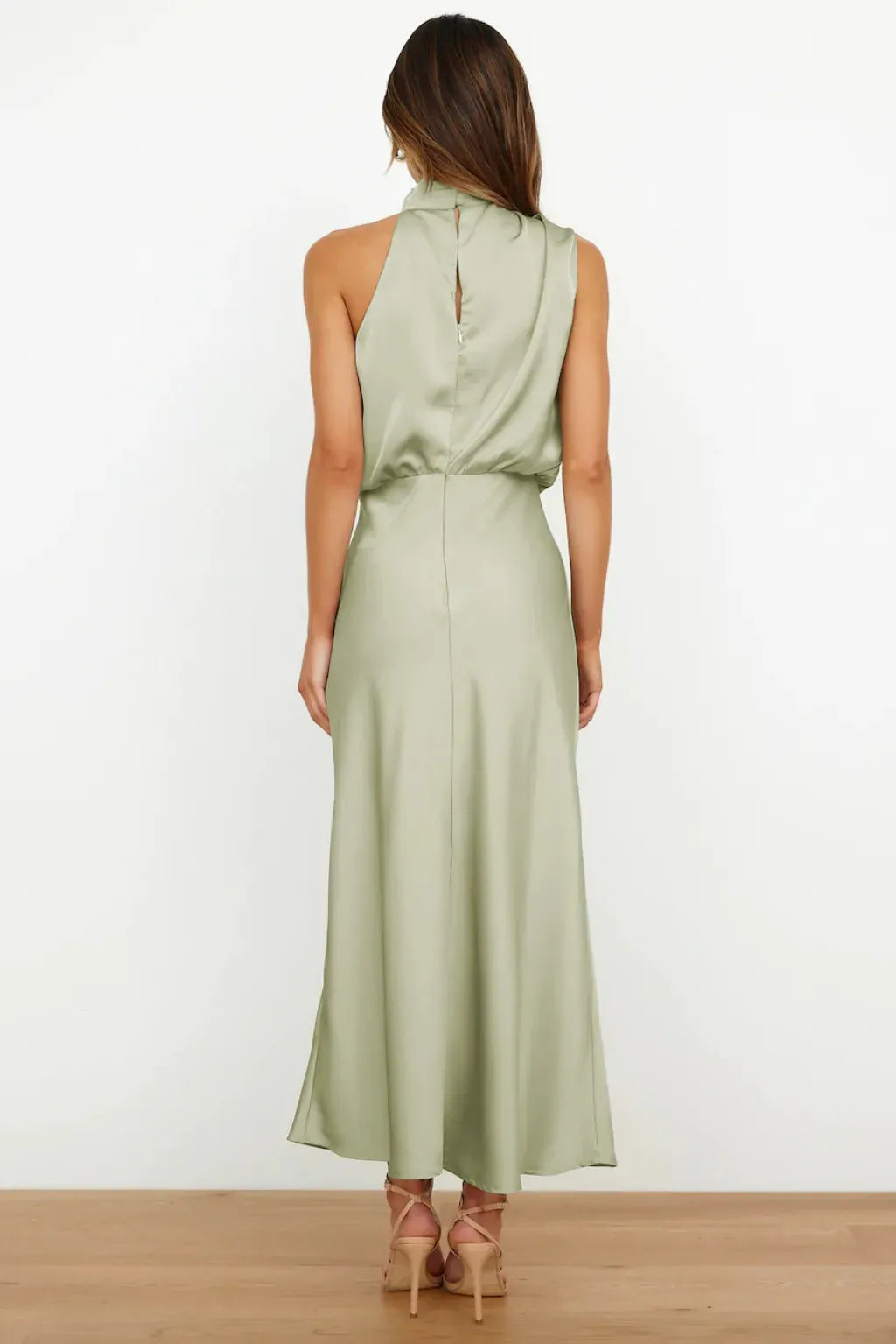 Chic Draped Cocktail Dress – Stylish Choice for Winter Weddings & Formal Events