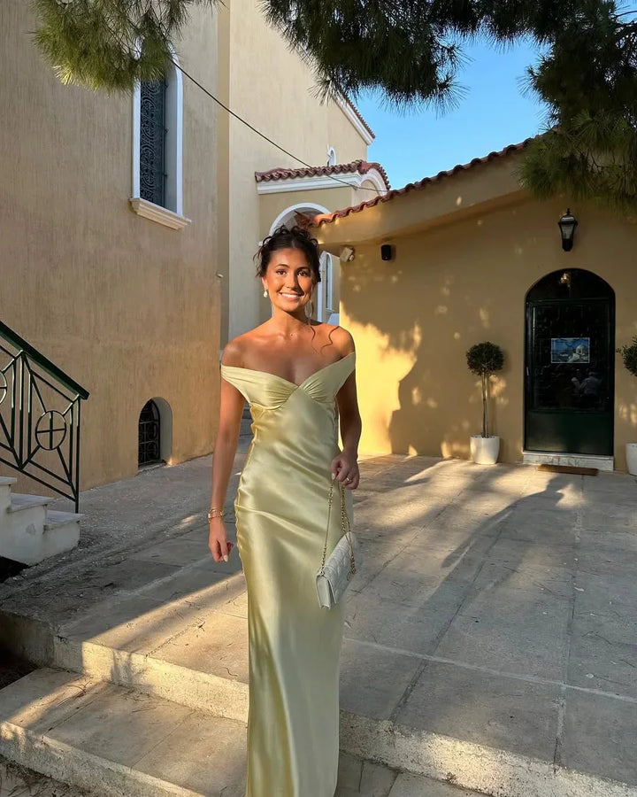 Women’s Off-Shoulder Evening Maxi Dress – Elegant Winter Party & Christmas Outfit
