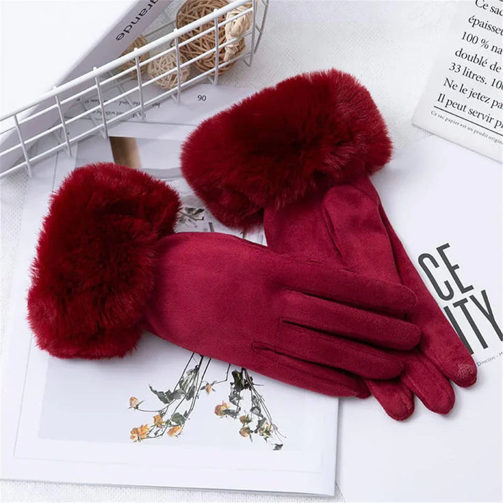 Sweden Gloves with Imitation Fur - VelvetGlam